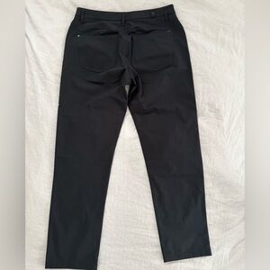 MENS BRAND NEW VUORI  Black Chinos & Khakis. SIZE 32